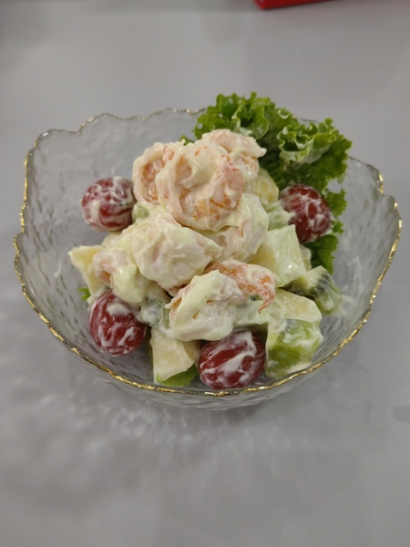 鲜果沙拉芥末虾