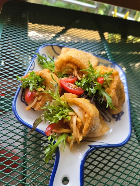 Laksa Salad Puff