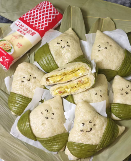 鸡蛋土豆沙拉粽包子