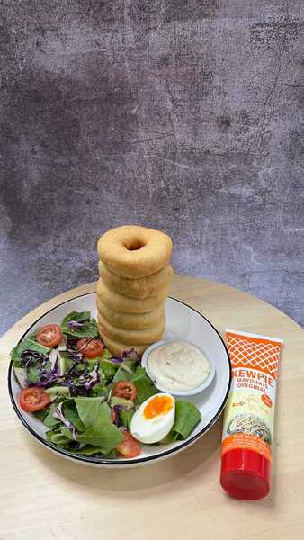 DONAT TOWER SALAD