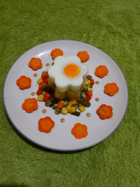 Egg Flower Salad