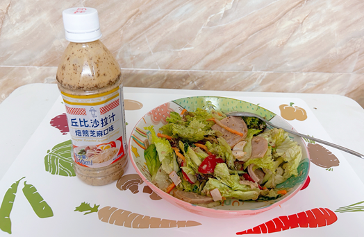 蔬菜海鲜杂锦沙拉