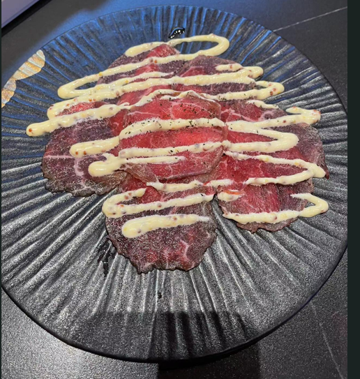 生食和牛沙拉