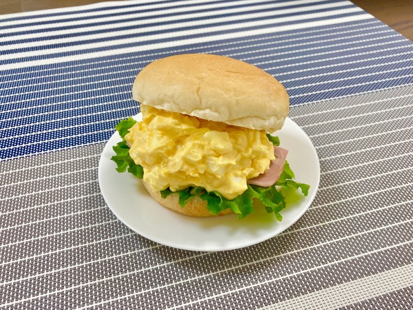 超簡単☆ ベーコンエッグサラダバーガー