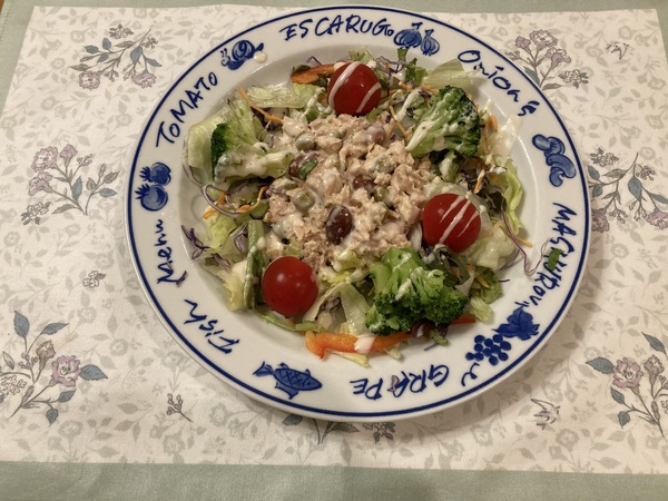 ツナとミックスビーンズのたんぱく質摂取サラダ