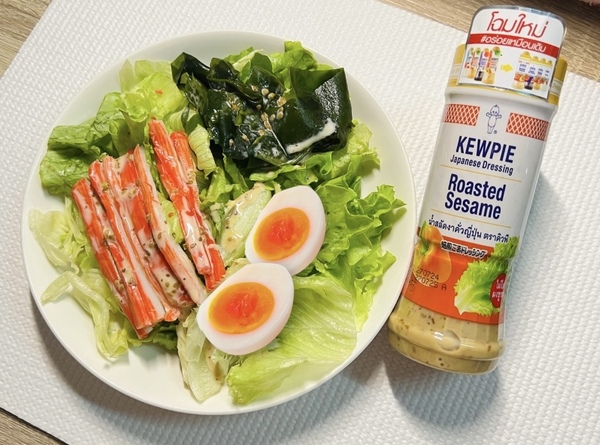 Egg & Crab Stick Wakame Salad