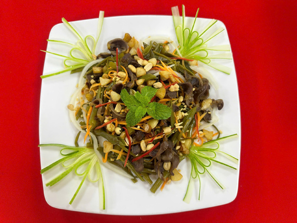 Morming glory salad
