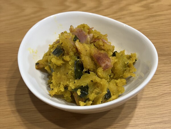 かぼちゃとベーコンのホットサラダ